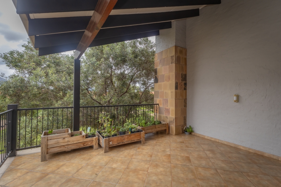 3 Bedroom Property for Sale in The Coves North West